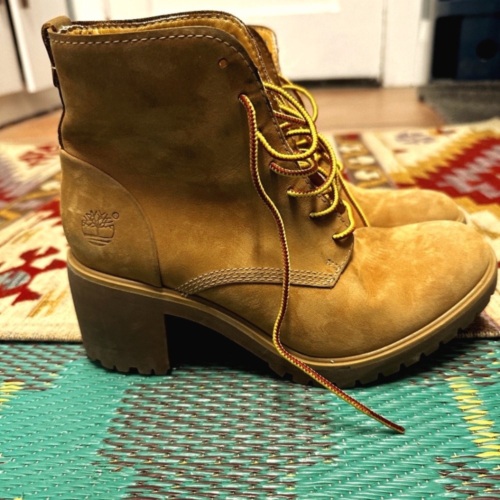 Timberland heeled booties